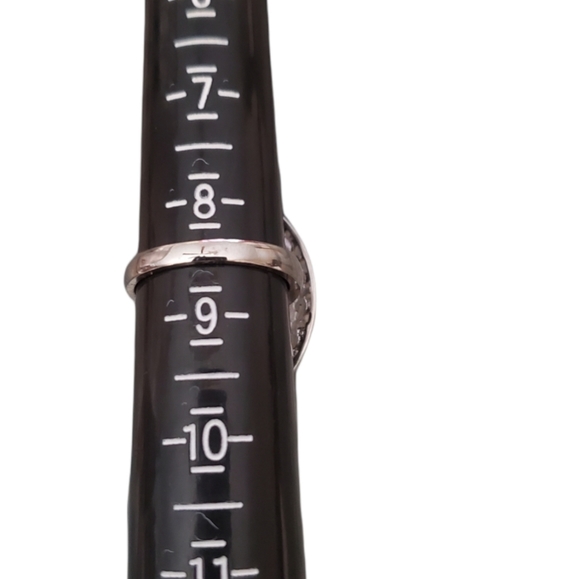 Blue Crystal Ring with Silver Band 8.5 - Picture 3 of 4